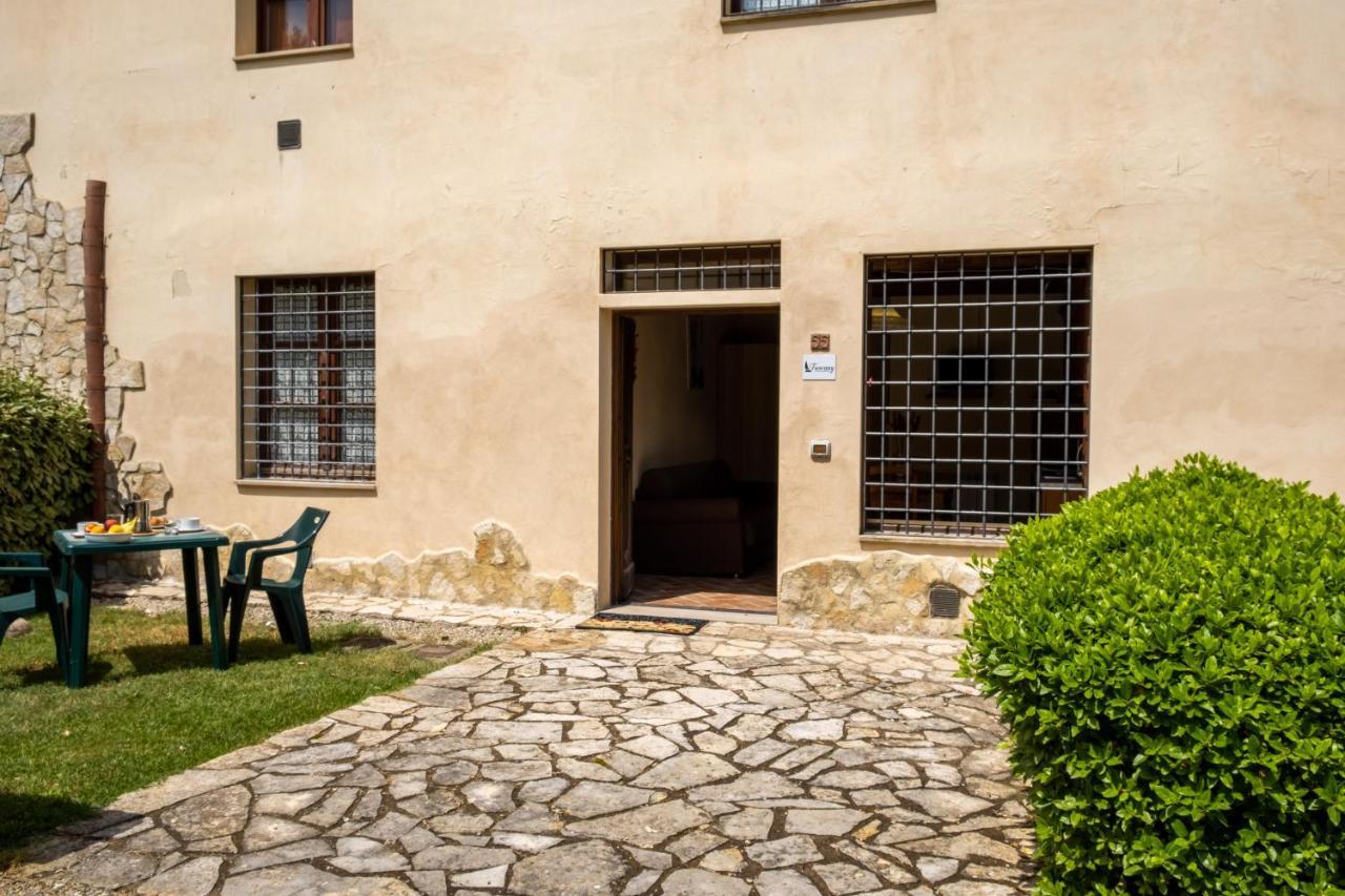 Tuscany Country Apartments Gambassi Terme Extérieur photo