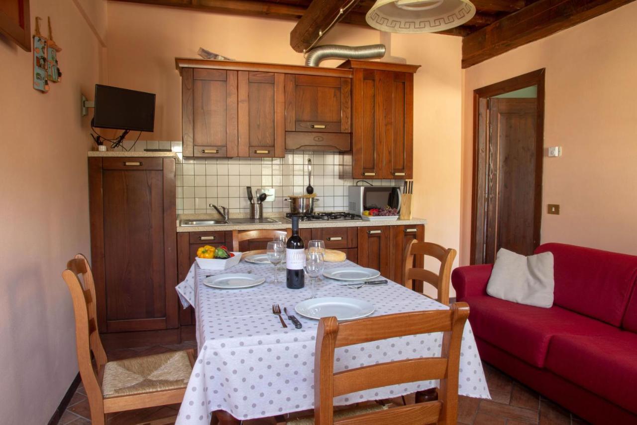 Tuscany Country Apartments Gambassi Terme Extérieur photo