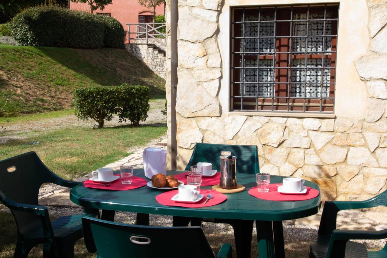 Tuscany Country Apartments Gambassi Terme Extérieur photo