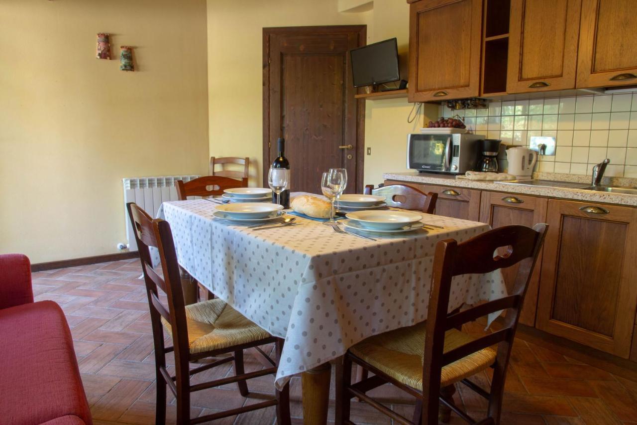 Tuscany Country Apartments Gambassi Terme Extérieur photo